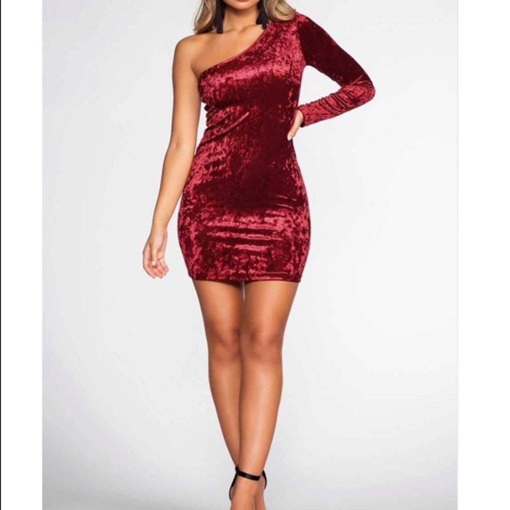 Velvet one shoulder bodycon dress